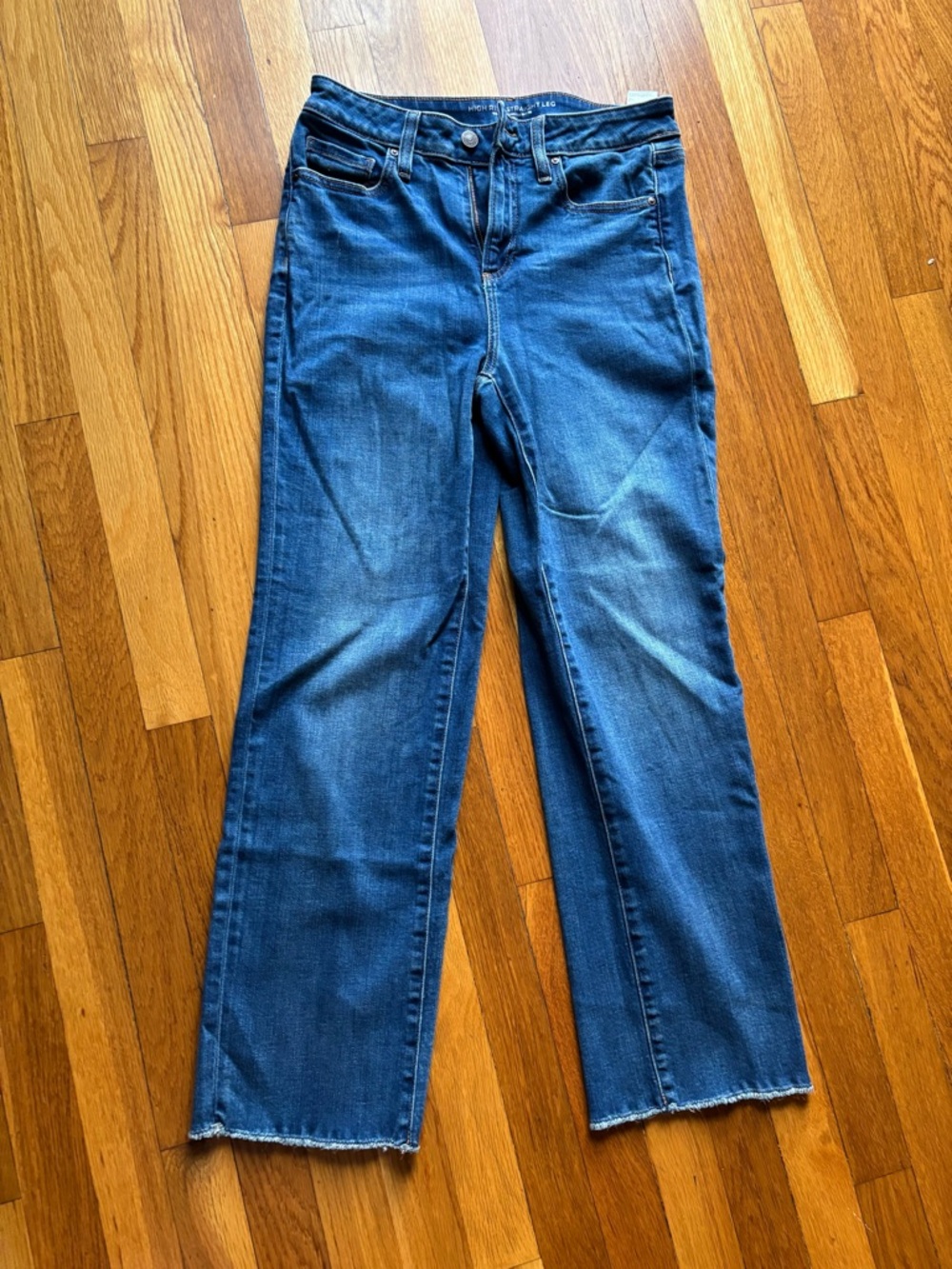 Chico's high rise Straight-Leg Jeans in Medium Blue Wash